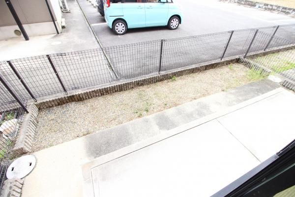 yz@