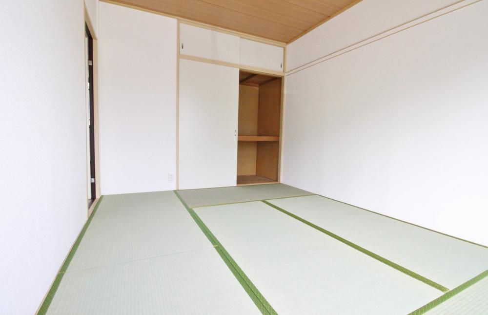 �y�Q���z�@