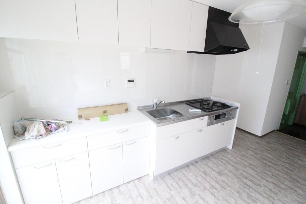 �y�L�b�`���z�@