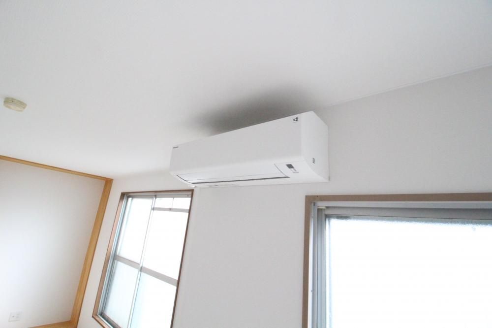 �y���̑��ݔ��z�@