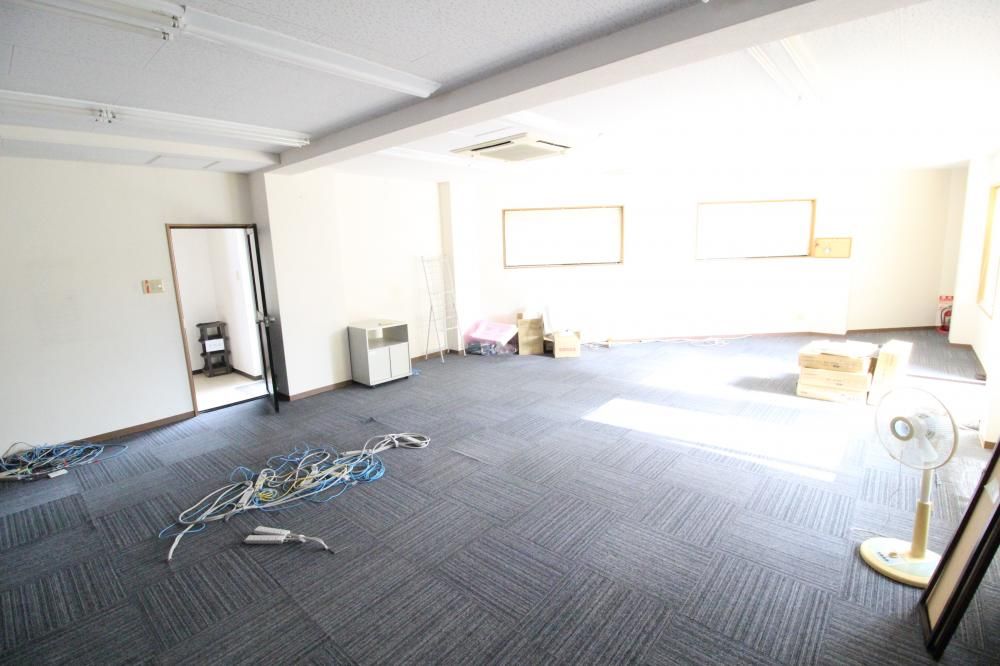 �y���̑������E�X�y�[�X�z�@