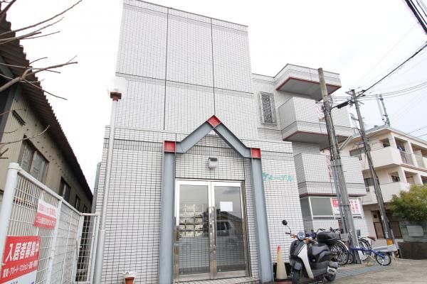 �y�G���g�����X�z�@