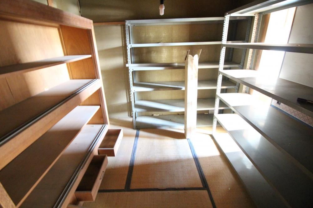 �y���̑������E�X�y�[�X�z�@