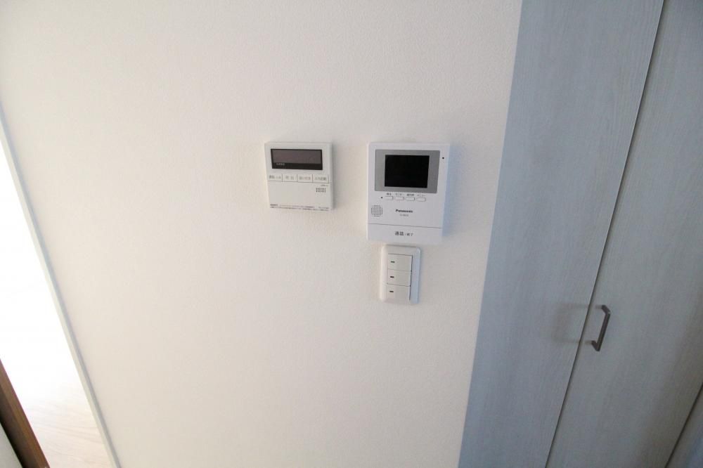 �y���̑��ݔ��z�@