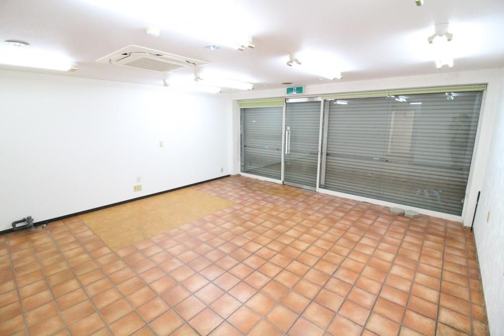 �y���̑������E�X�y�[�X�z�@