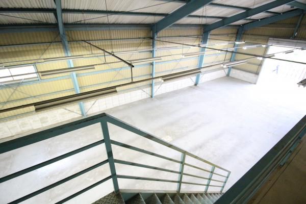 �y���̑������E�X�y�[�X�z�@