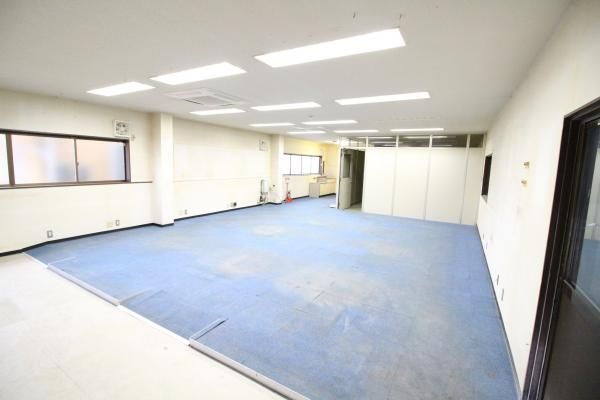 �y���̑������E�X�y�[�X�z�@