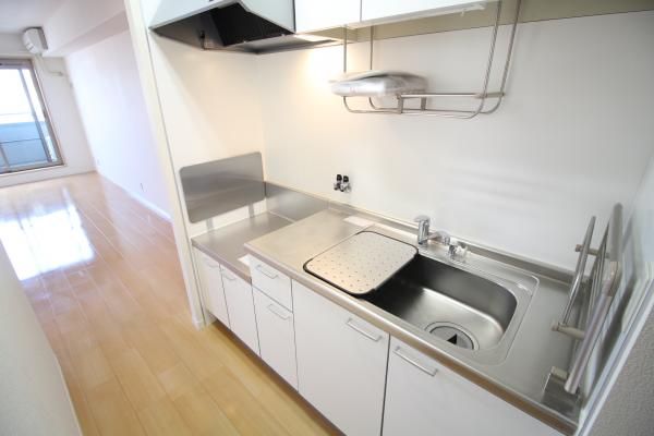 �y�L�b�`���z�@