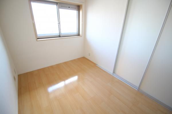 �y�Q���z�@