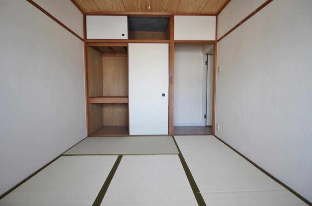 �y�Q���z�@