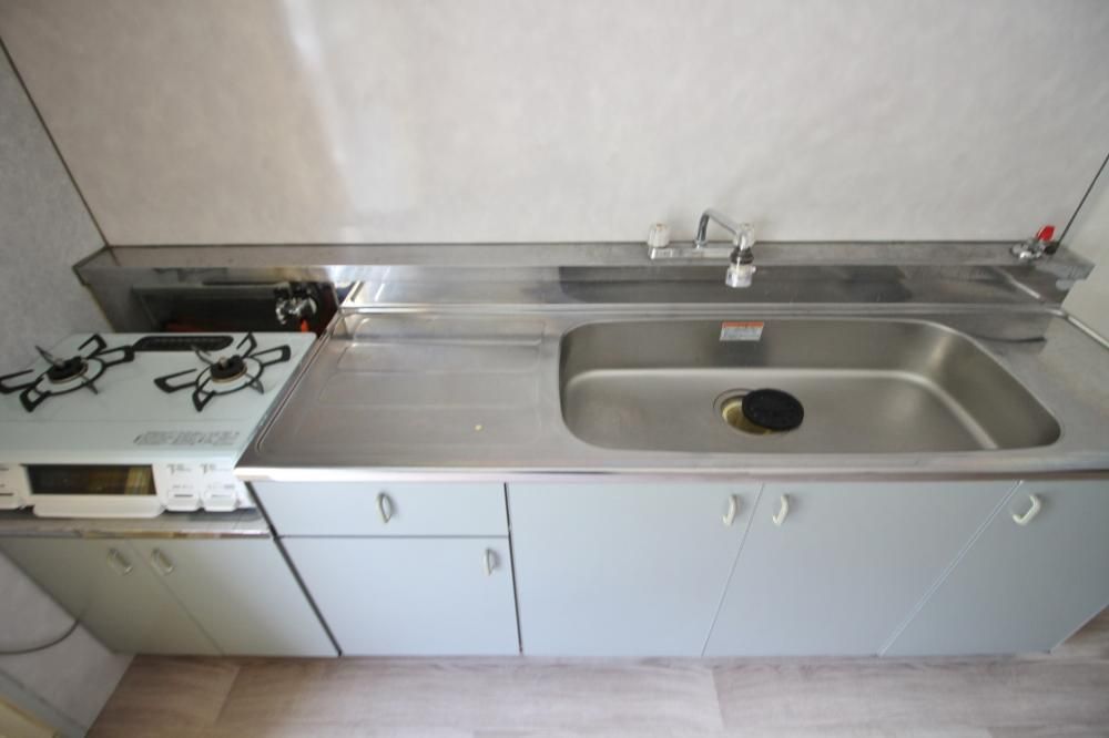 �y�L�b�`���z�@