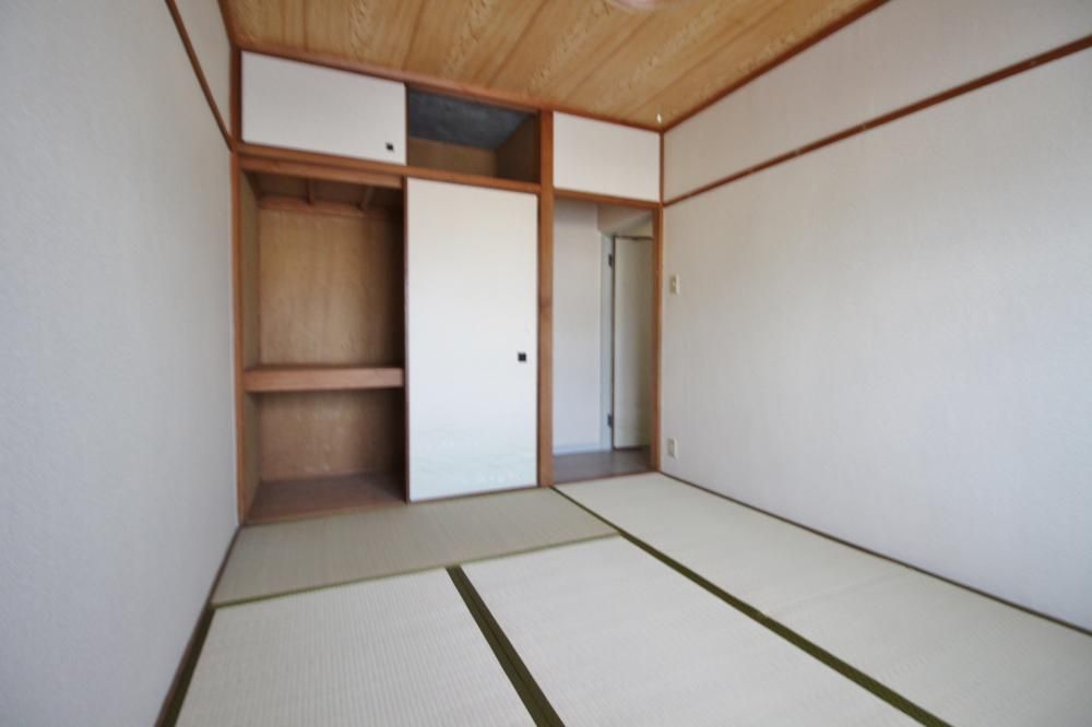 �y�Q���z�@