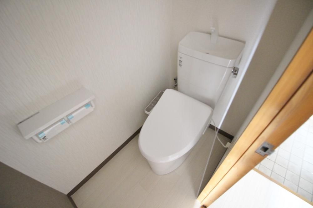 �y�g�C���z�@