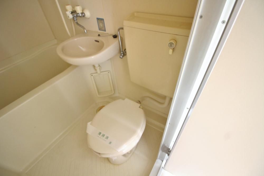 �y�g�C���z�@