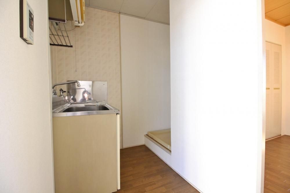 �y�L�b�`���z�@