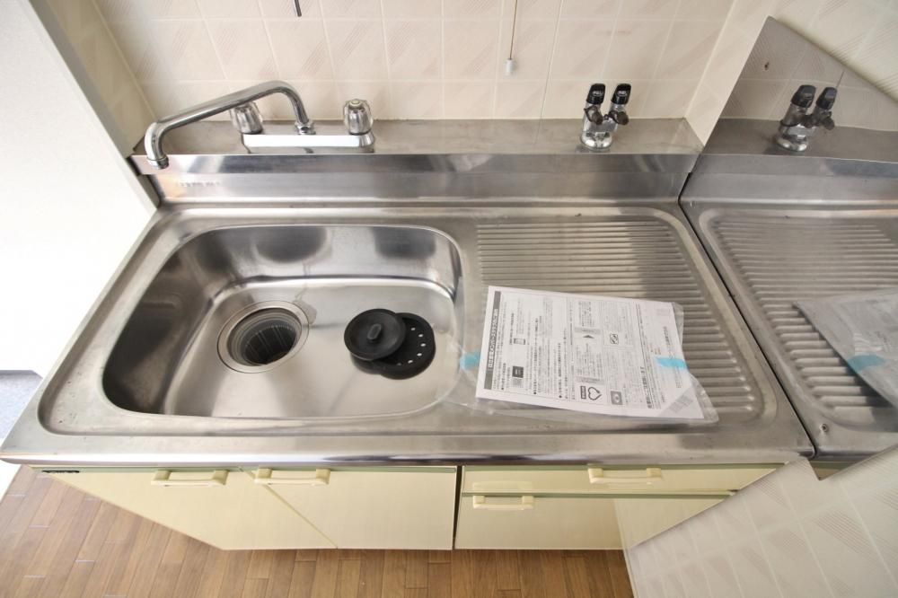 �y�L�b�`���z�@