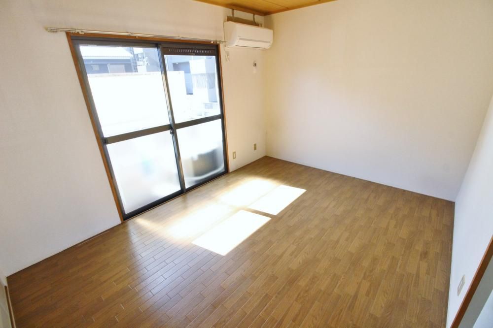 �y�Q���z�@