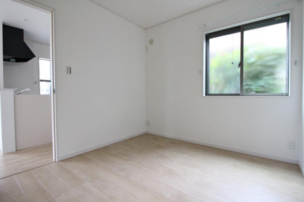 �y�Q���z�@