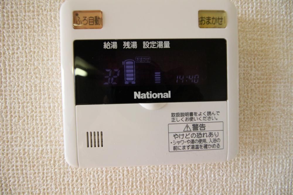y̑ݔz@