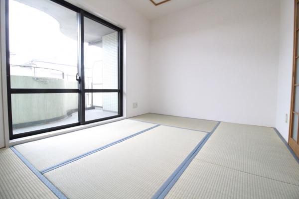 �y�Q���z�@