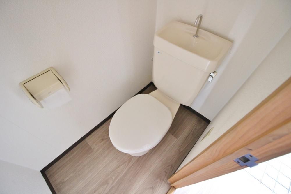 �y�g�C���z�@